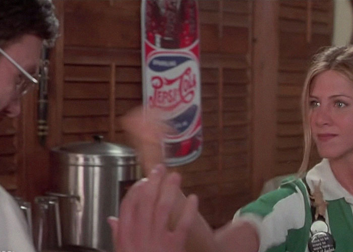 Woman Opens Up About Accidentally Showing Her Newly Accepted Job Offer To CEO Before She Gave Her Notice Woman Opens Up About Accidentally Showing Her Newly Accepted Job Offer To CEO Before She Gave Her Notice