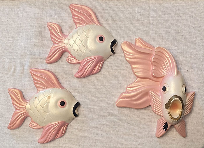 1960 Chalkware Fish 🐠 Bought At An Estate Sale Auction Yesterday. $7.50 My Family Thinks They Are Hideous....i Absolutely Love Them. 🩷 (Came With Some Other Odds And Ends, Like Planters, And One Horse Head Bookend.)