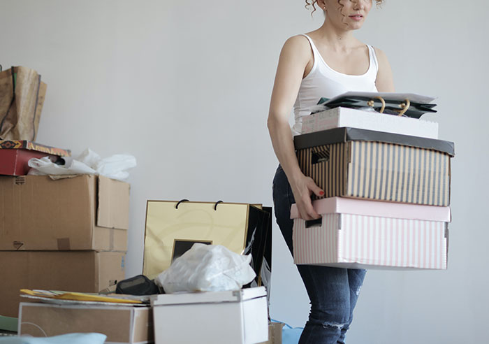 "I Dropped My Bombshell": Person Gets Petty Revenge Against Bad Neighbors Who Complained About Every Small Noise "I Dropped My Bombshell": Person Gets Petty Revenge Against Bad Neighbors Who Complained About Every Small Noise