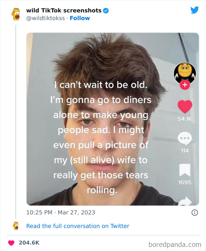 50 Wild, Weird, And Cringy TikTok Moments That Will Forever Exist As