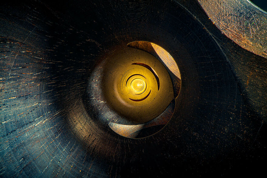 A Bass Clarinet Looks Like An Arthur C. Clarke Spaceship