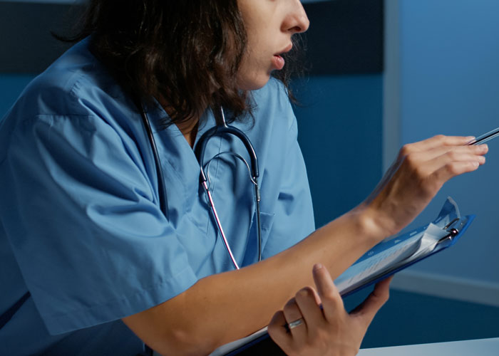 “The Dead Body They Were Talking About Was ME”: Woman Freaks Out Patients In Hilarious Malicious Compliance “The Dead Body They Were Talking About Was ME”: Woman Freaks Out Patients In Hilarious Malicious Compliance