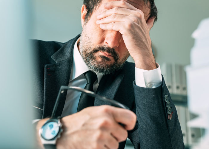 Manager Ignores His Part Of The Deal With Busboy, Regrets It When He Just Up And Leaves, Leaving The Place In Complete Pandemonium