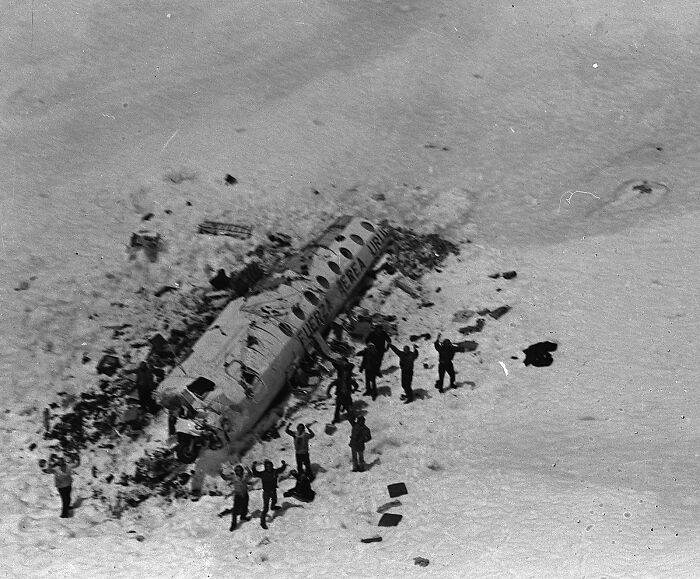 The Uruguayan Flight 571 Was A Tragic Aviation Accident In 1972 Where The Plane Carrying 45 Passengers Crashed In The Andes Mountains And The Survivors Resorted To Cannibalism Before Being Rescued Two Months Later