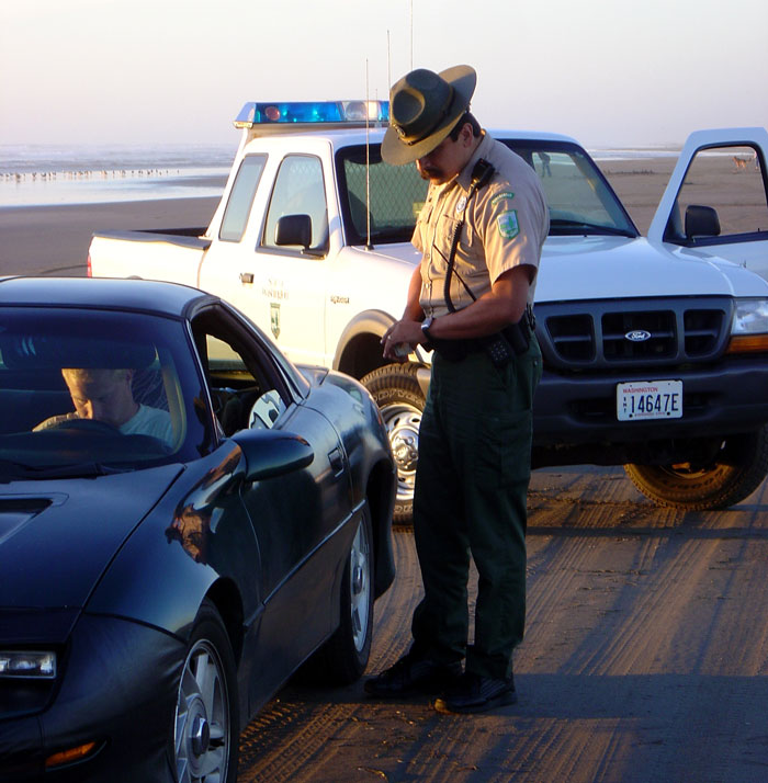 Man Shouting At A Person For Legally Using A Handicapped Parking Spot Gets Instant Karma From A Nearby Cop Man Shouting At A Person For Legally Using A Handicapped Parking Spot Gets Instant Karma From A Nearby Cop
