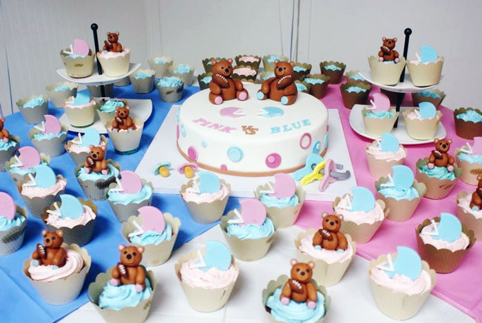 Woman Forces DIL To Tell Her The Gender Of Her Baby Even Though She Doesn't Know It, Just To Tell Everyone And Embarrass Herself At The Gender Reveal Woman Forces DIL To Tell Her The Gender Of Her Baby Even Though She Doesn't Know It, Just To Tell Everyone And Embarrass Herself At The Gender Reveal