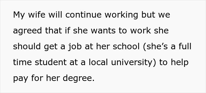 Mom Can't Believe Her Husband Suggested Her Daughter Sleep On The Couch, While His Daughter Gets A Whole Room To Herself Mom Can't Believe Her Husband Suggested Her Daughter Sleep On The Couch, While His Daughter Gets A Whole Room To Herself