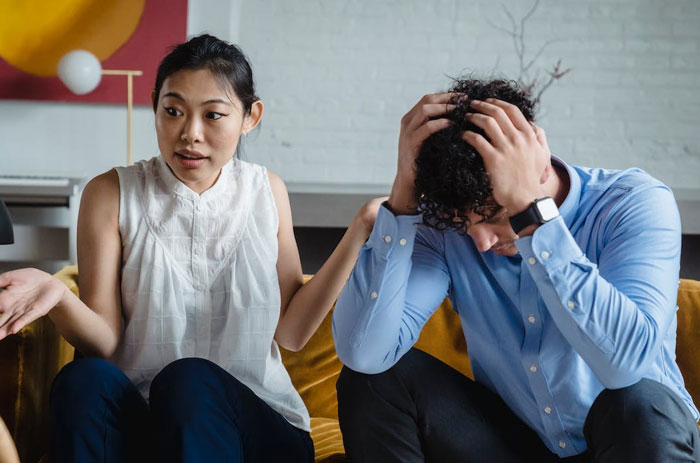 Mom Can't Believe Her Husband Suggested Her Daughter Sleep On The Couch, While His Daughter Gets A Whole Room To Herself Mom Can't Believe Her Husband Suggested Her Daughter Sleep On The Couch, While His Daughter Gets A Whole Room To Herself