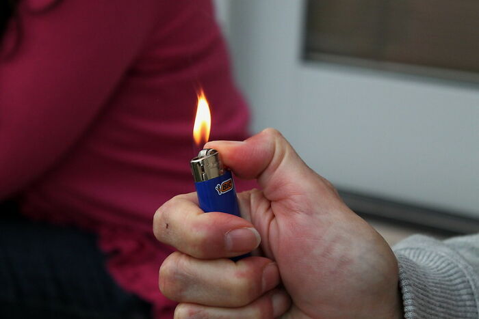 This Online Thread Has Folks Highlighting Times They Realized They Were Dating An Idiot (42 Tales)