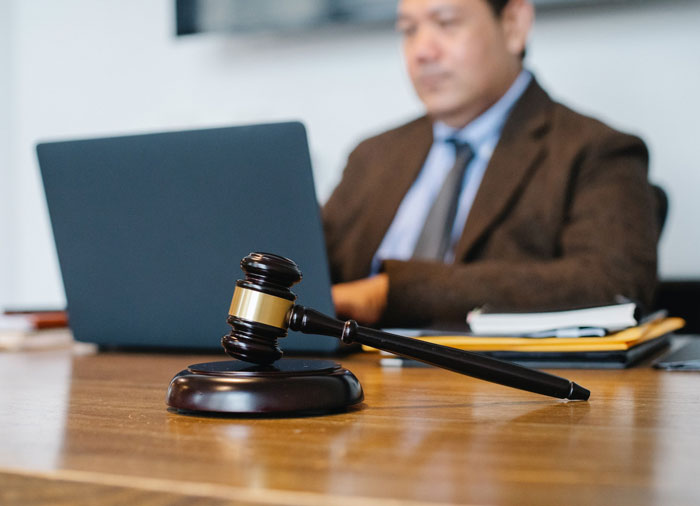 Principal Doesn't Believe 12 Y.O. Who Says She Doesn't Go To His School, Gets Police Called On Him And Loses His Career Principal Doesn't Believe 12 Y.O. Who Says She Doesn't Go To His School, Gets Police Called On Him And Loses His Career