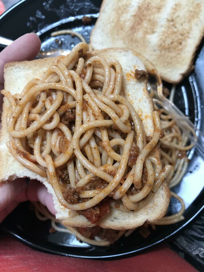 Spaghetti Bread Sammich