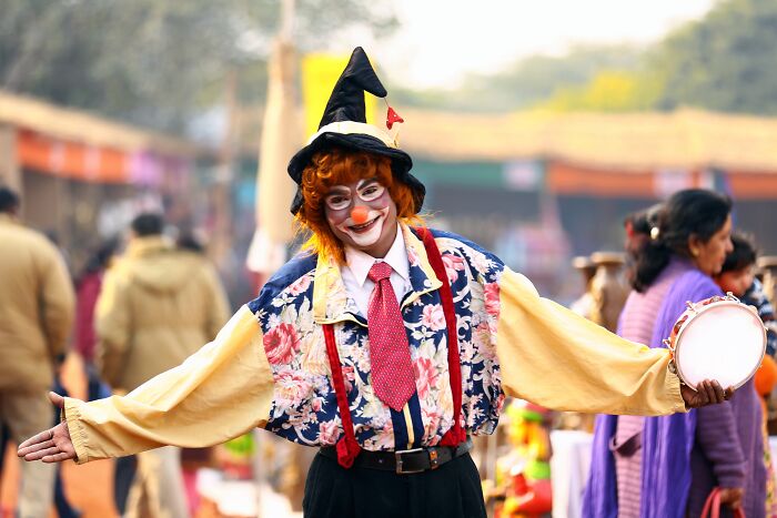 A clown smiling 