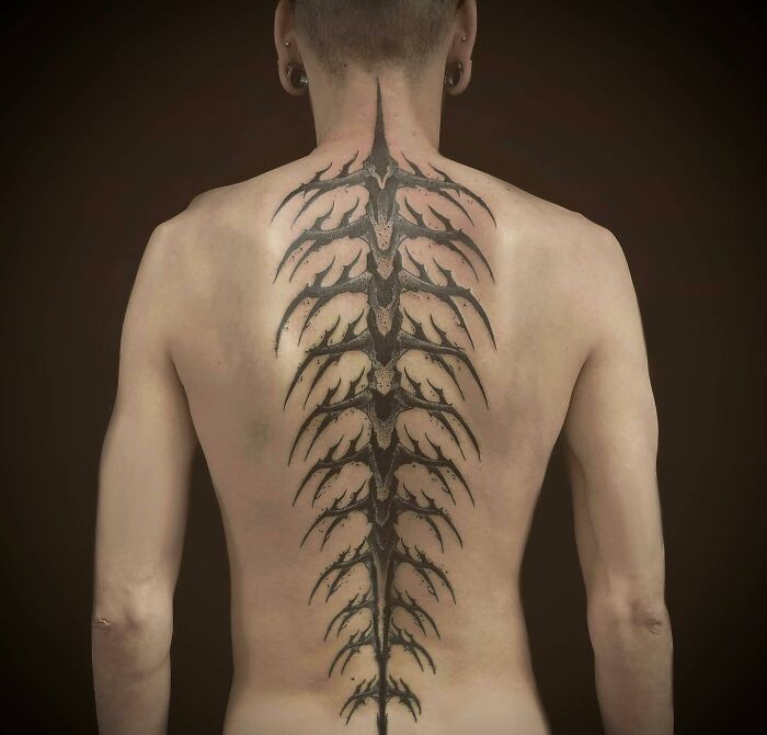Dark Spine Tattoo