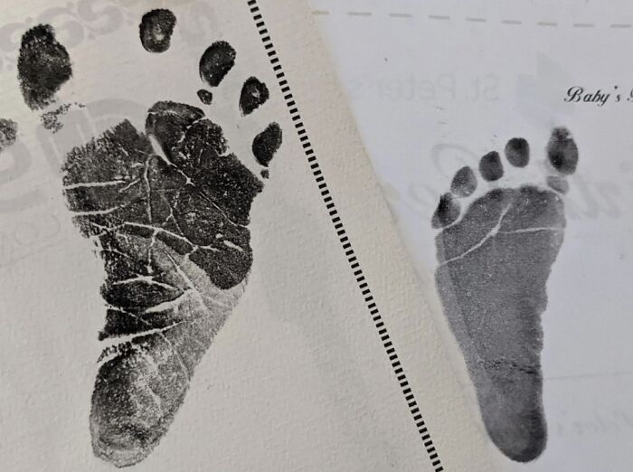 Found My 6'3" Husband's Newborn Footprint, Compared It To Our Early-Term Son's Newborn Footprint