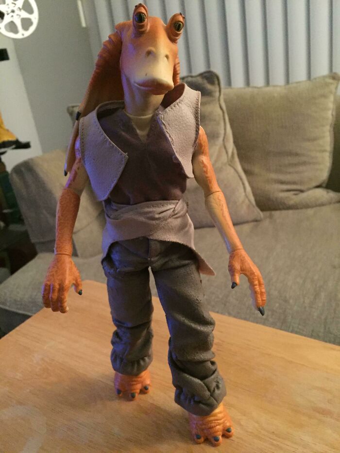 Meesa Thinks My BF Found The Best Worst Thrift Today. 99 Cents