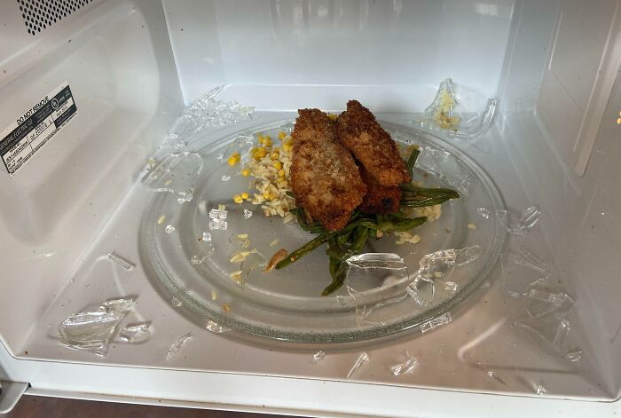 I Went To Microwave Some Delicious Leftovers At Work And Heard A Pop