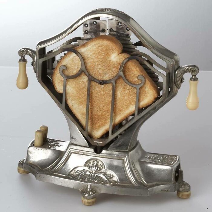This Electric Toaster From 1920