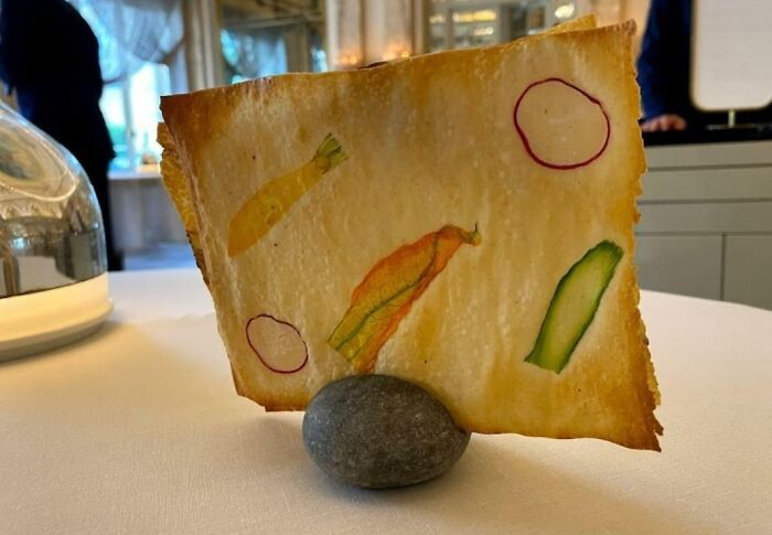 3-Michelin-Star Restaurant Serves Table Cracker On Rock