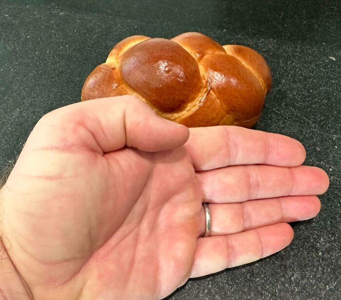 $6 “Loaf” Of Challah Bread From Michelin-Starred Chef’s New Takeaway Spot