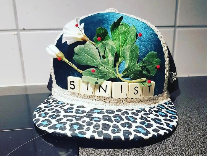 This Is Supposed To Say Feminist (5 Is “Fem” In Swedish)