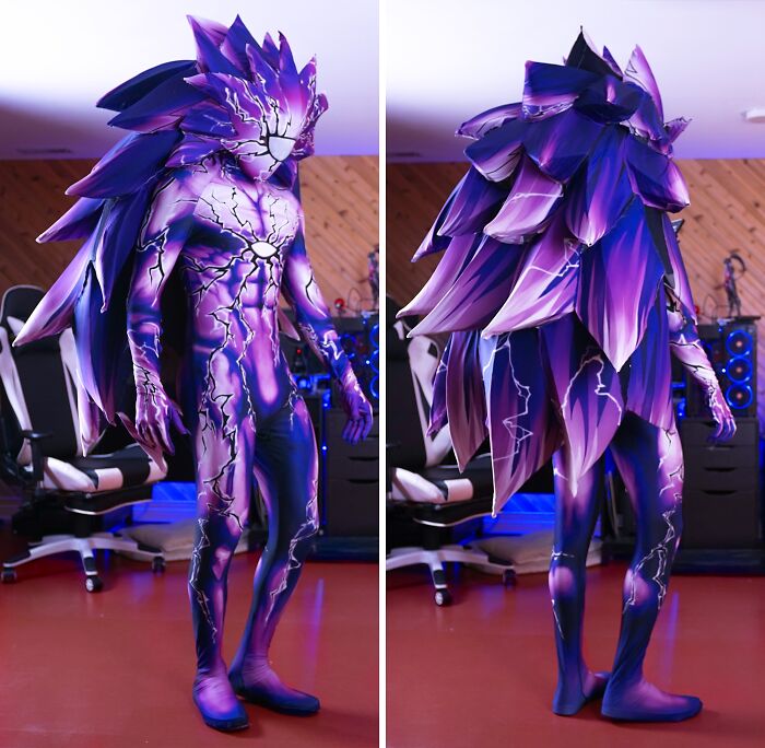 Person cosplaying Lord Boros from One Punch Man