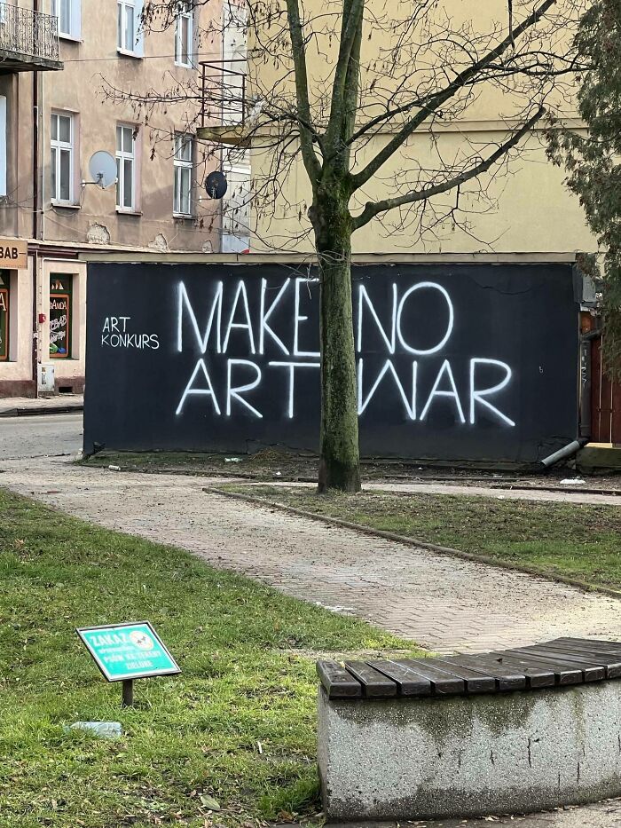 Make No Art War