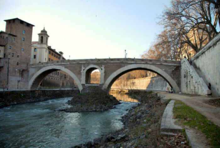 The Pons Fabricus Is The Only Ancient Bridge In Rome Still In Its Original Location And Condition. The Last Major Repairs Occurred In 23 BCE