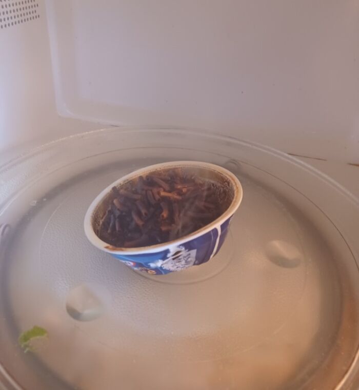 My 10-Year-Old Made An Easy Mac And Now The Whole House Stinks