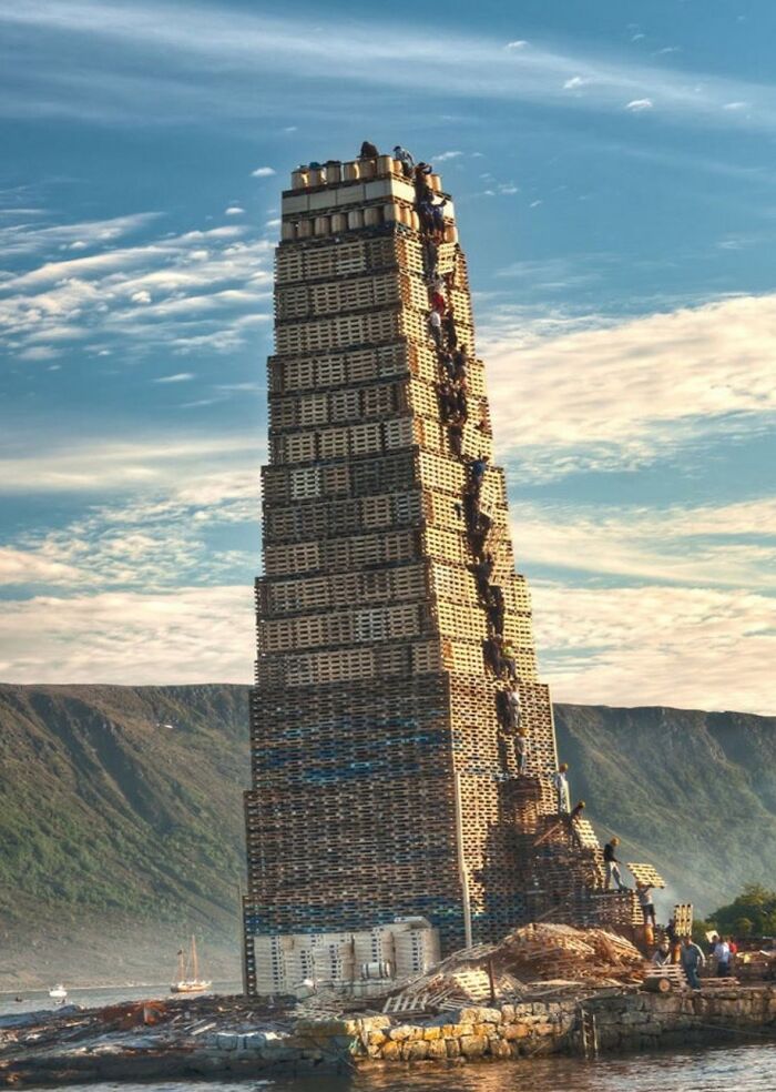 The Building Of The Tower (/R/Osha)