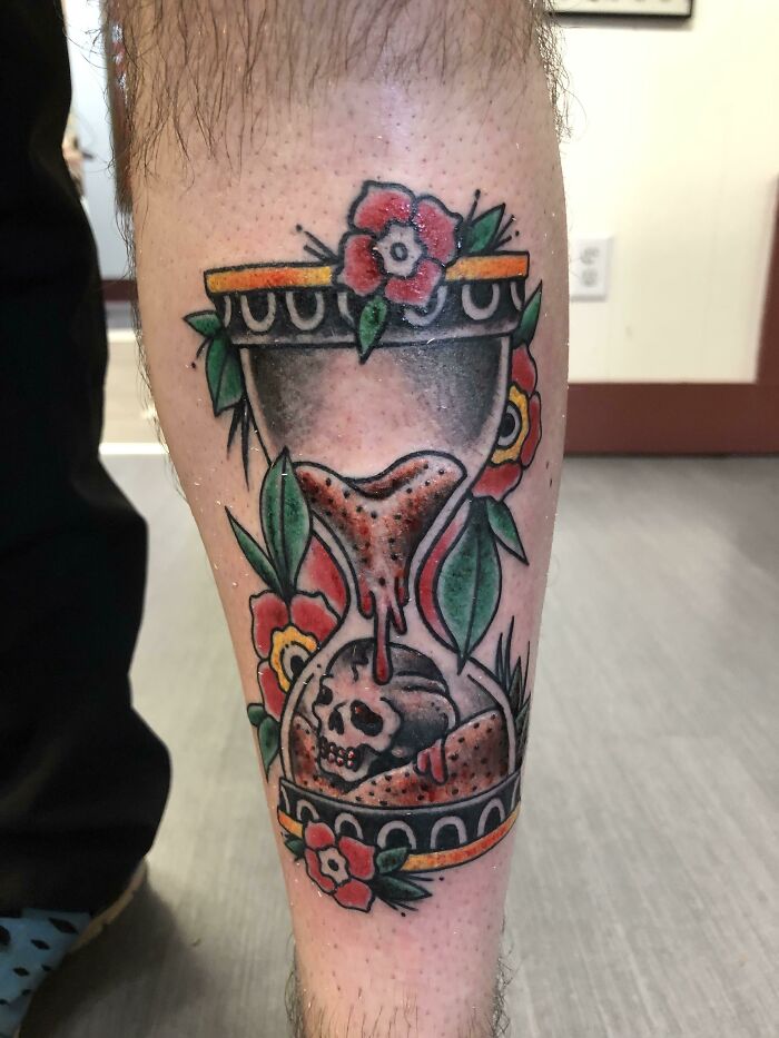 American Traditional Style Hourglass Tattoo Done By Steve Owings At Victory Blvd Tattoo In Ashville, NC