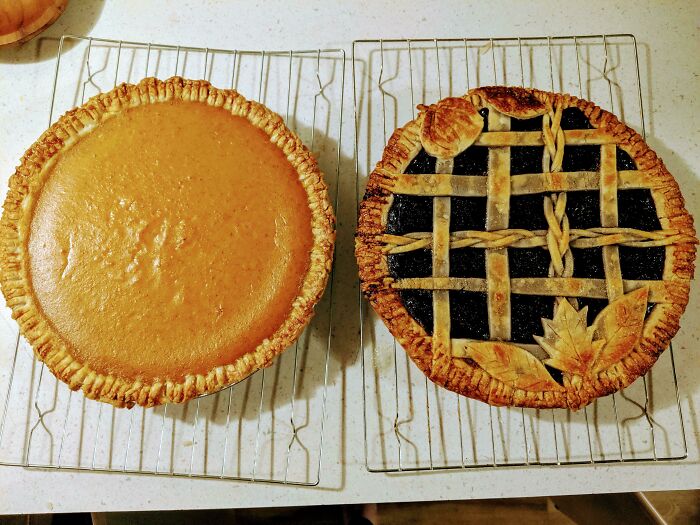 Mom, I Made Pies For The First Time And I'm Really Proud Of Them!