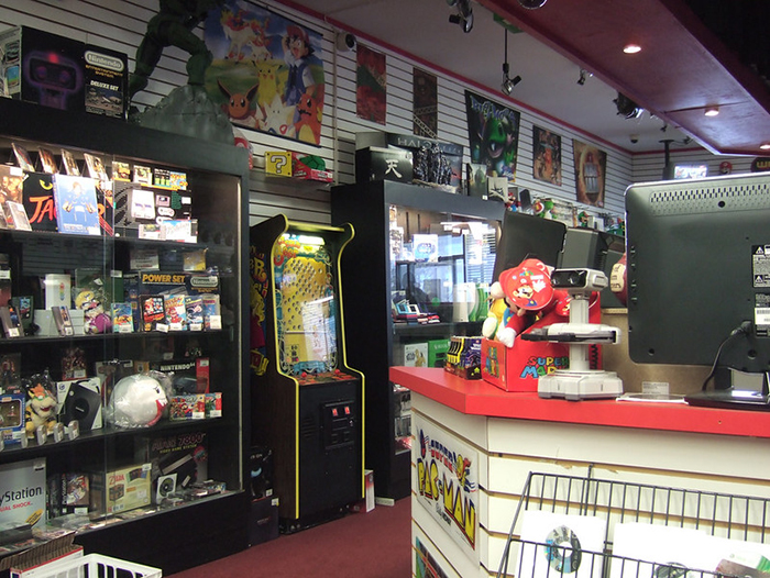 Customer's Clash With A Karen At A Store Turns Into "One Of The Best Encounters" After Store Owner Pulls Off Hilarious Malicious Compliance