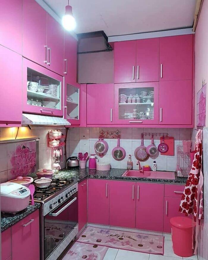 Barbie’s Kitchen