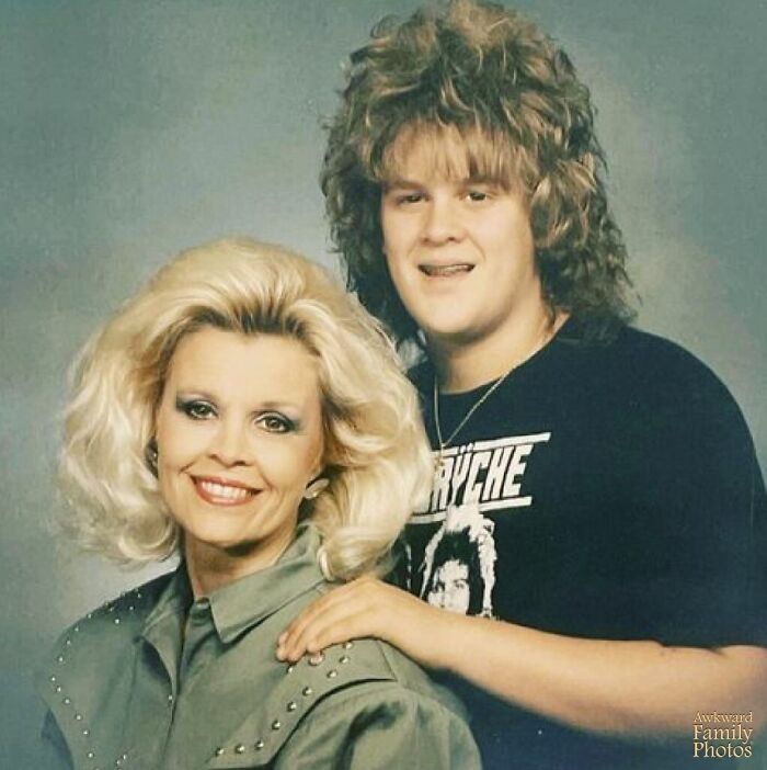 “My Mom Had A Free Session At Olan Mills And She Said If I Went With Her, I Could Wear Whatever I Wanted And I Could ‘Ratt’ My Hair”