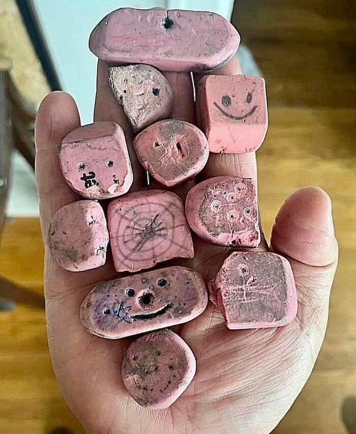 All Of Use Who Grew Up Using Pink Pearl Erasers In School Remember Drawing, Mutilating, Stabbing, Pulling On, Breaking Throwing And Shredding These Erasers In Class. A Great Stress Reliever. Great For Everything Except Erasing. And The Smell…