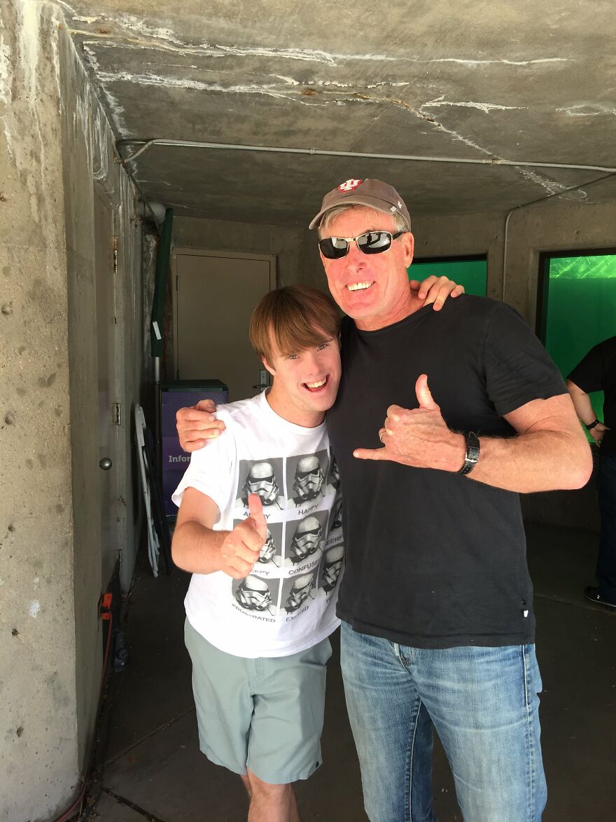 Study Reveals That Fathers Are Happier Than Mothers (25 Pics Of Celebrity Parents)