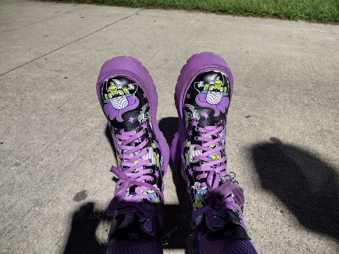 Mojo Jojo Boots
