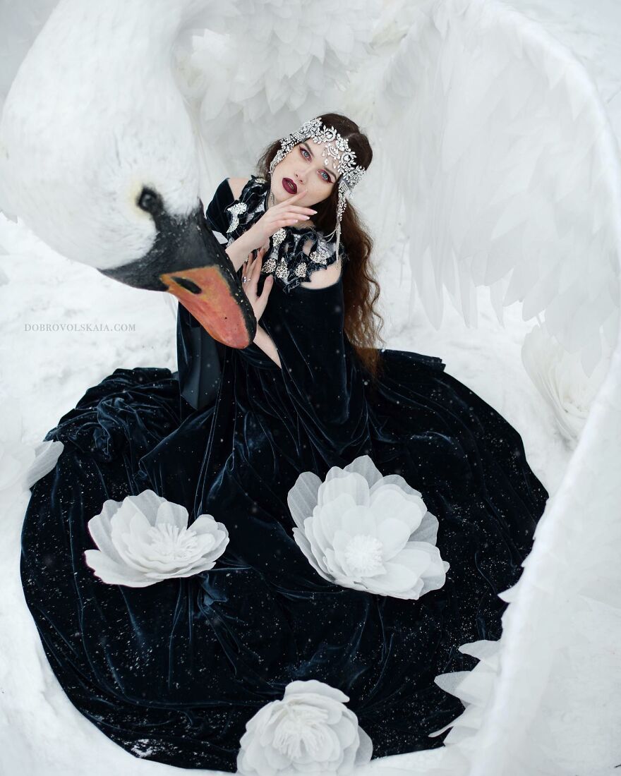 Meet The Magical World Of Anastasiya Dobrovolskaya (New Pics)