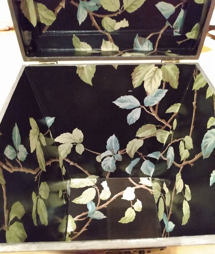 I Upcycled An Old Storage Box With Asian-Themed Art Paper I Upcycled An Old Storage Box With Asian-Themed Art Paper
