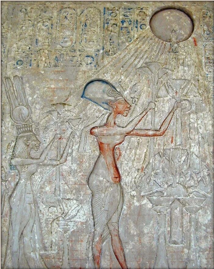 A Limestone Relief Found In Amarna Showing Akhenaten, Nefertiti, And Their Offspring In Worship Of Aten, Dating Back To Approximately 1372-1355 Bc