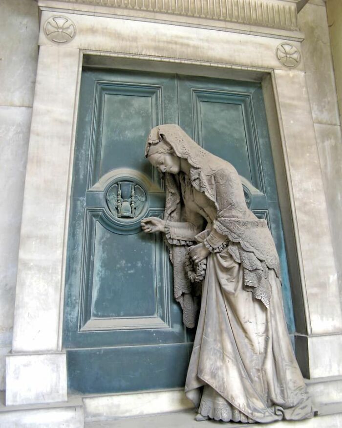 Knocking At Death’s Door: A Sculpture By Giovanni Battista Cevasco