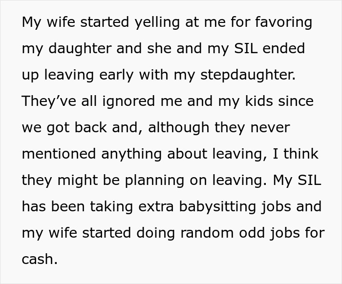 Mom Can't Believe Her Husband Suggested Her Daughter Sleep On The Couch, While His Daughter Gets A Whole Room To Herself Mom Can't Believe Her Husband Suggested Her Daughter Sleep On The Couch, While His Daughter Gets A Whole Room To Herself