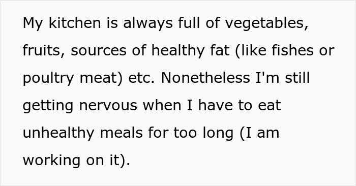 Father Tosses Out All Of 26 Y.O. Daughter’s Food That He Decides To Be “Unsuitable” Bringing Her To Tears, So She Asks Him To Leave