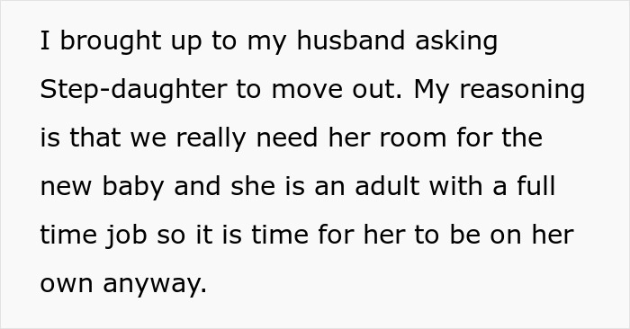 Moms and Stepdaughter Relationship That's Full of Drama