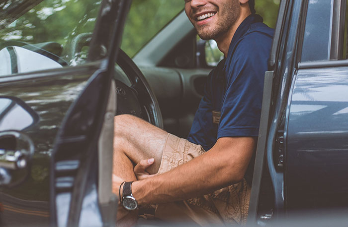 Boyfriend Demands To Be Paid The Same As Uber For Picking Girlfriend Up From Work, And The Woman Is Perplexed