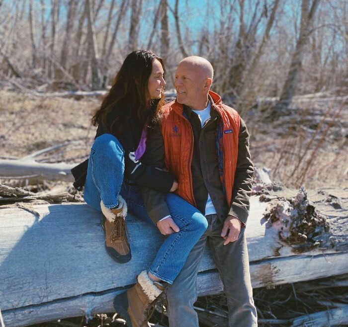 “Options Are Slim”: Bruce Willis’ Wife Shares Heartbreaking Update On Husband’s Dementia Battle “Options Are Slim”: Bruce Willis’ Wife Shares Heartbreaking Update On Husband’s Dementia Battle