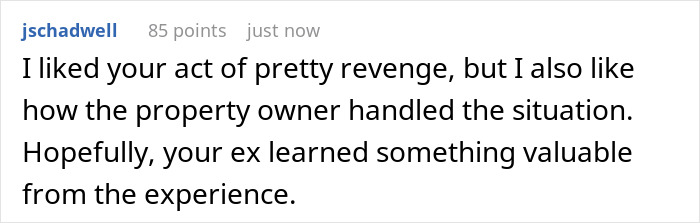 After A Break-Up, Ex-Boyfriend Cut Down “Their” Tree, So This Woman Forwarded His Text Bragging About It Right To The Property Manager After A Break-Up, Ex-Boyfriend Cut Down “Their” Tree, So This Woman Forwarded His Text Bragging About It Right To The Property Manager