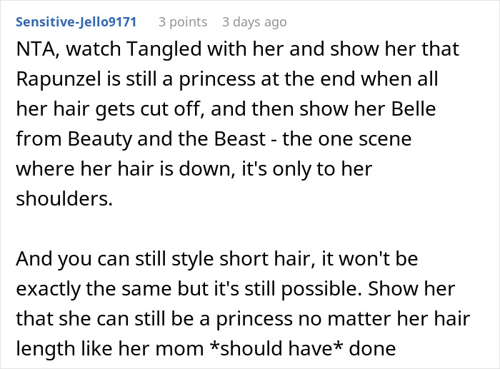 Woman Refuses To Cut Her Hair Short Just Because Her Niece Is Jealous Of It Woman Refuses To Cut Her Hair Short Just Because Her Niece Is Jealous Of It
