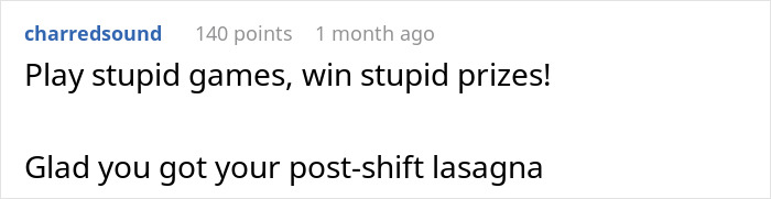 Customer Gets Followed Outside By Screaming 'Karen' Who Can't Comprehend They're Not Staff, The Manager Closes The Store Customer Gets Followed Outside By Screaming 'Karen' Who Can't Comprehend They're Not Staff, The Manager Closes The Store