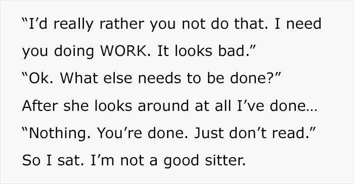 Employee Gets Scolded For Reading At Work, Boss Changes Her Mind After Seeing How Scarily Fast That Employee Is At Work Employee Gets Scolded For Reading At Work, Boss Changes Her Mind After Seeing How Scarily Fast That Employee Is At Work